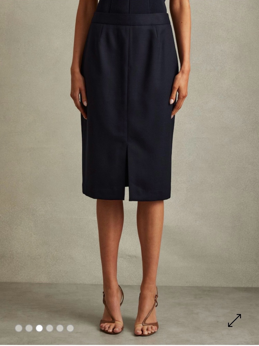 Reiss Hallie Textured Pencil Midi Suit Skirt in Navy - Picture 2 of 9